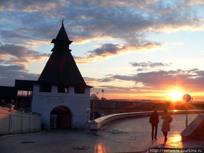 Закат над Кремлем. Казань, Россия