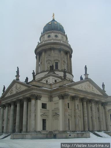 Собор и его купол Берлин, Германия