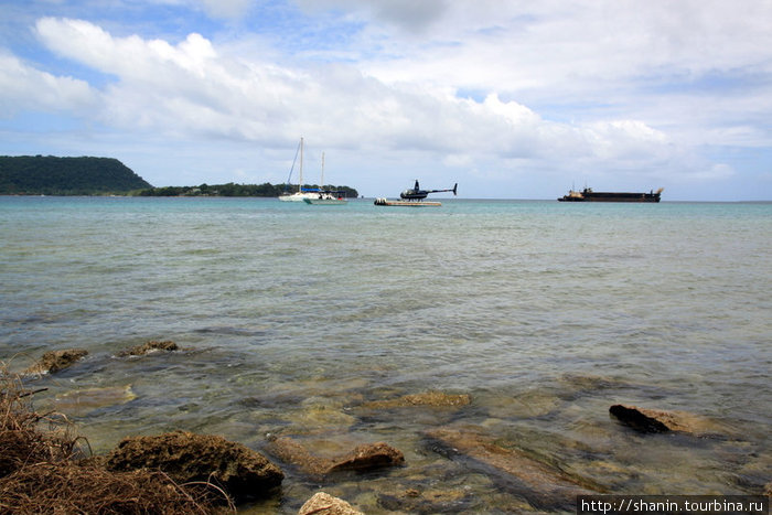 Берег моря в Порт-Виле Порт-Вила, Вануату