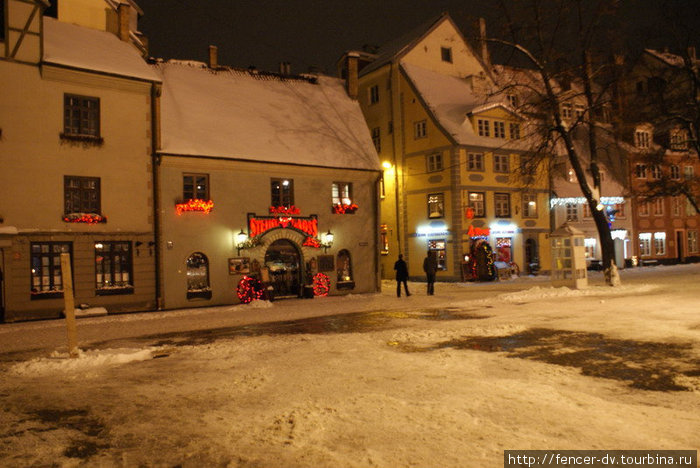 Зимняя Рига ночью Рига, Латвия