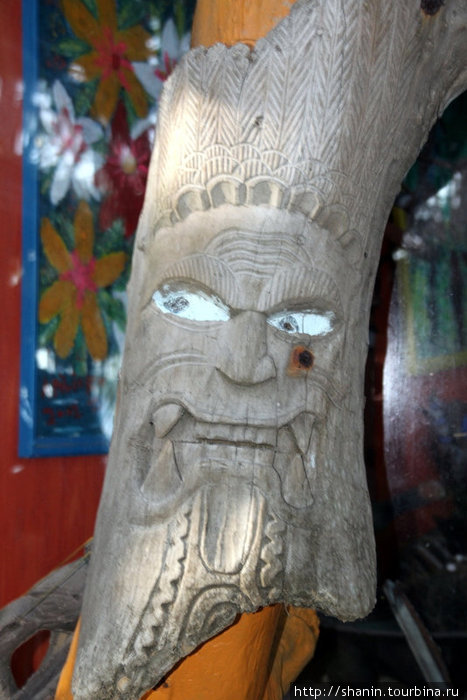 Деревянная скульптура Порт-Вила, Вануату