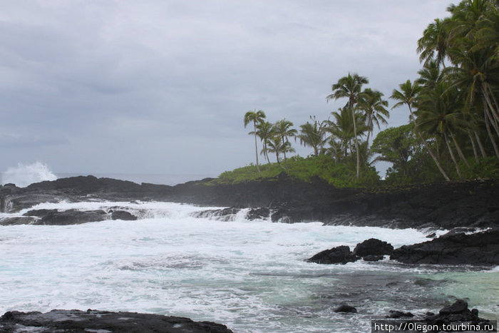 Бушуют волны океана Остров Уполу, Самоа