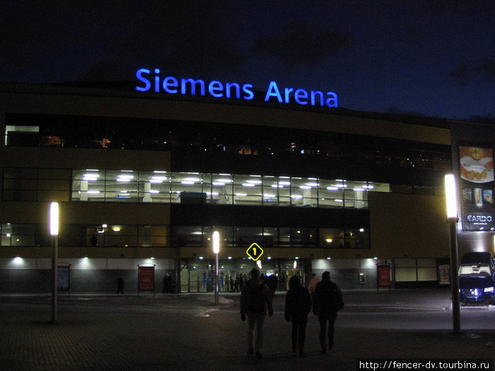 Сименс Арена — главный концертный и баскетбольный зал Вильнюса. На баскетболе, кстати, помешана вся Литва. Вильнюс, Литва