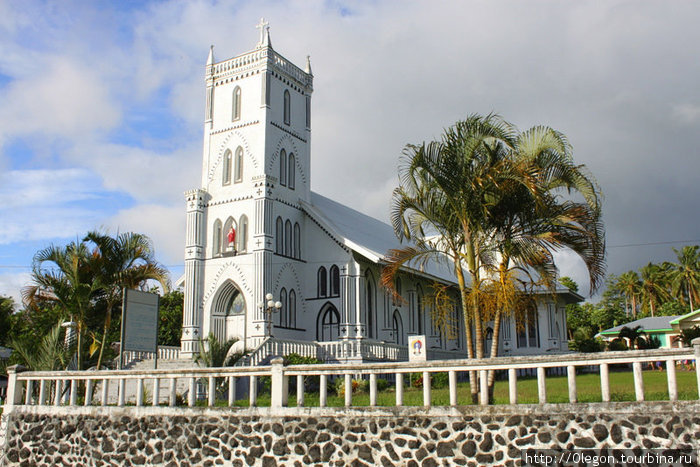 Церкви и храмы Самоа