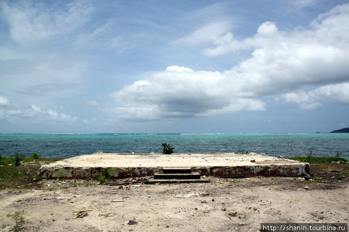 На этом месте до цунами был дом Остров Уполу, Самоа