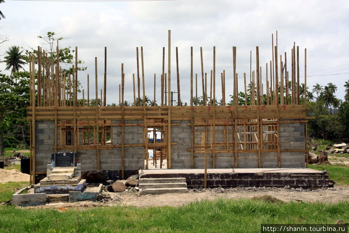 Строится новый дом Остров Уполу, Самоа