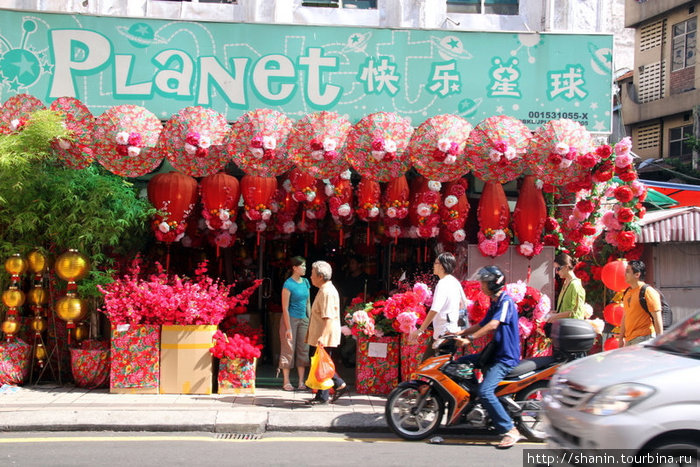 Китайские украшения к Новому году Куала-Лумпур, Малайзия