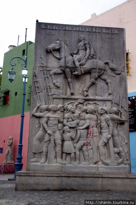 Памятник борцам за свободу Буэнос-Айрес, Аргентина
