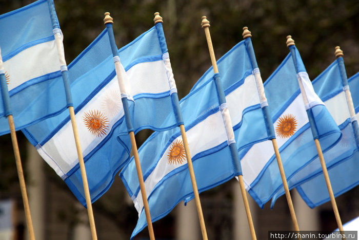 Аргентинцам тоже присуще чувство патриотизма Буэнос-Айрес, Аргентина