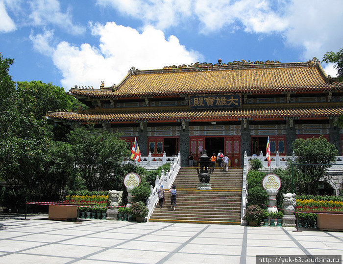 монастырь Остров Лантау, Гонконг