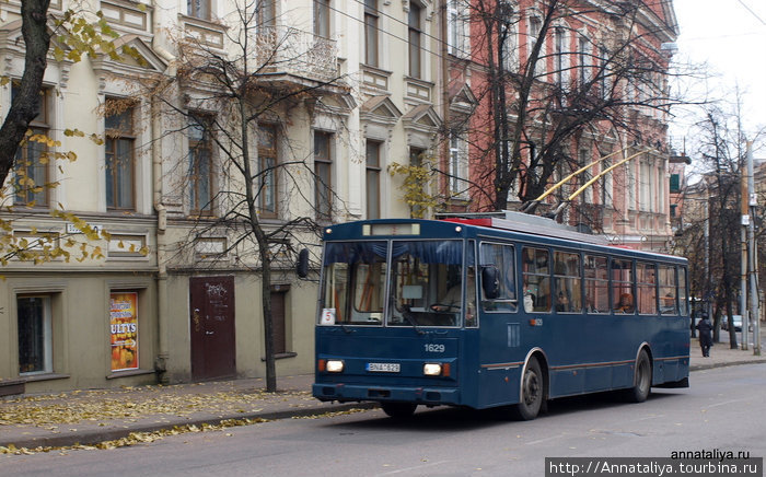 Вильнюсский синий троллейбус Литва