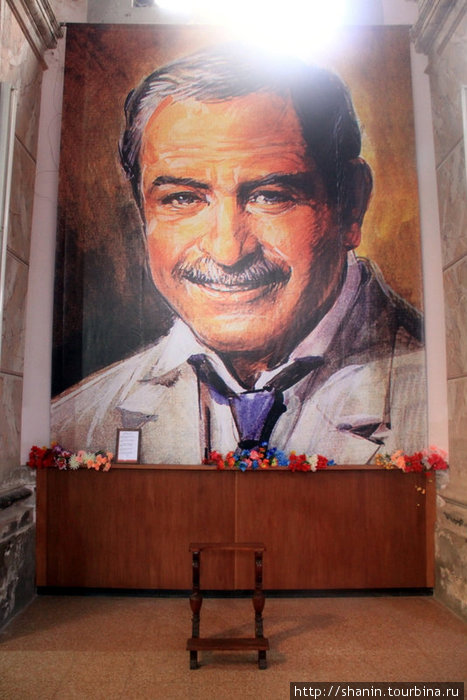Портрет в Кафедральном соборе — на всю стену Ведма, Аргентина