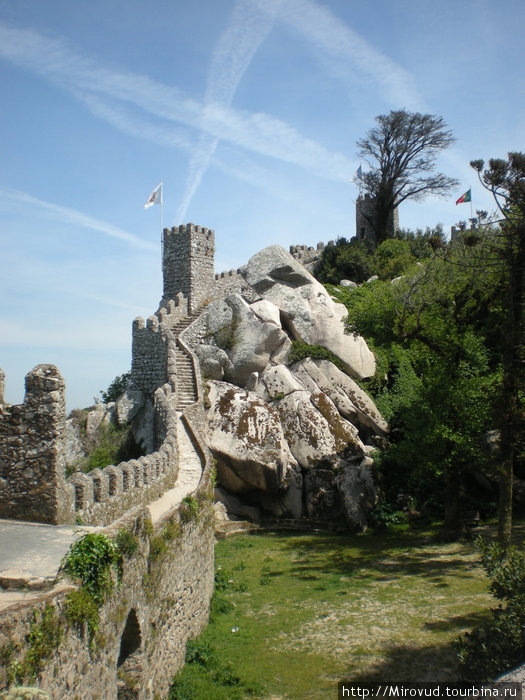 Замок мавров / Castelo dos Mouros Синтра, Португалия
