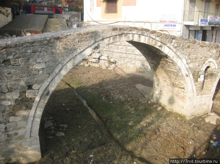 Мост дубильщиков Тирана, Албания