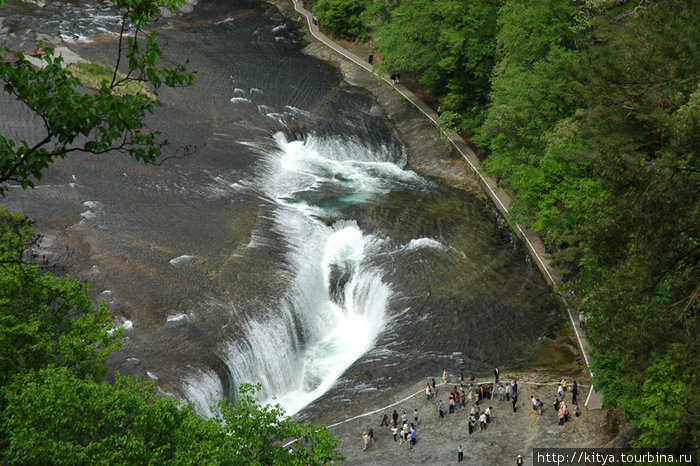 Водопад Фукиварэ, Озэ Нумата, Япония