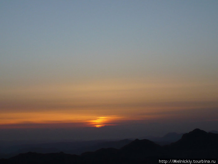 Рассвет на горе Синай (гора Моисея) Дахаб, Египет