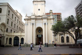 Церковь в центре города