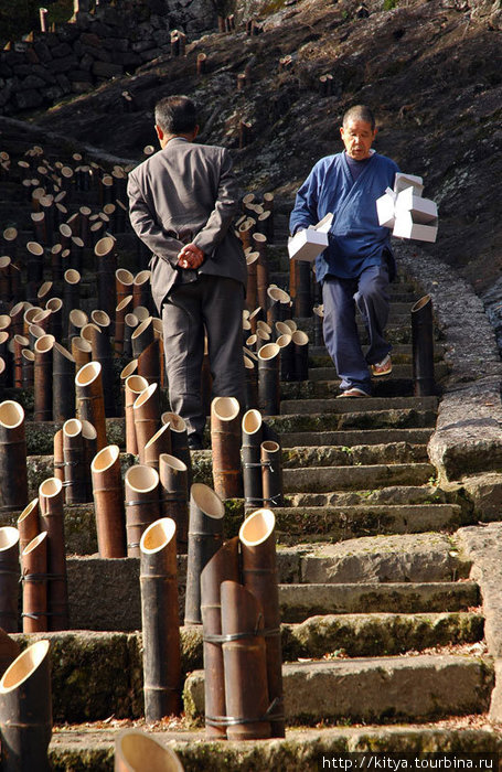 Фестиваль бамбуковых фонарей Такета, Япония