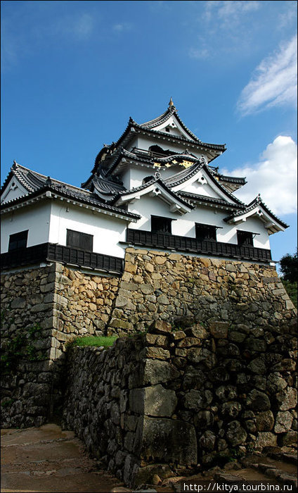Замок Хиконэ Хиконэ, Япония