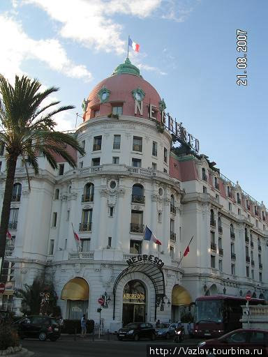 Знаменитый отель Негреско Ницца, Франция