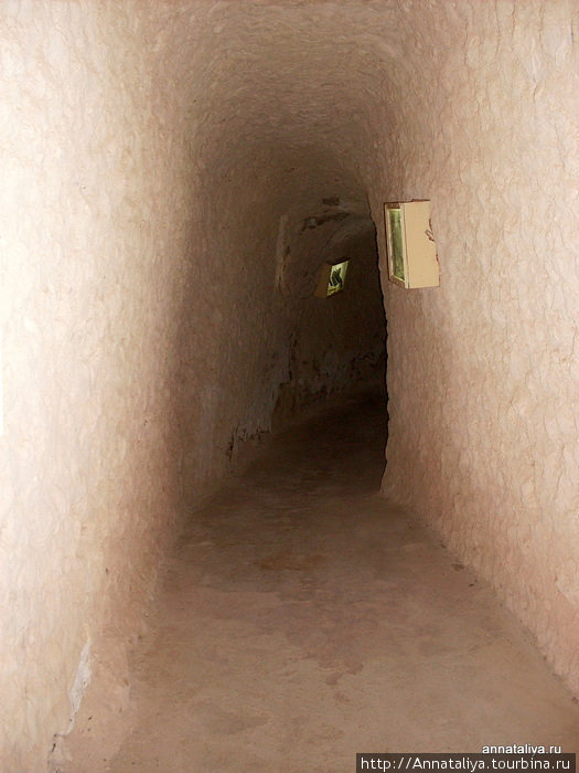 Переход в бункере Мерса-Матрух, Египет