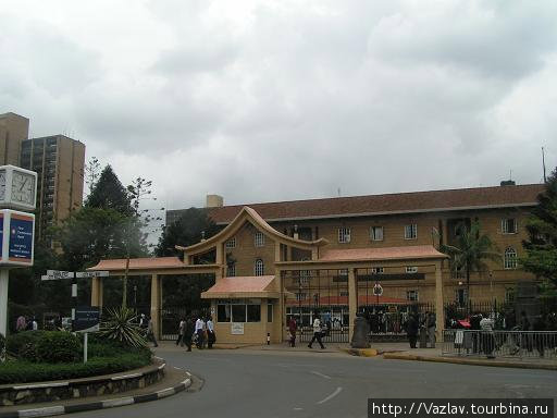 Приличная жизнь Найроби, Кения