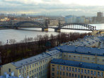 Вид на Большеохтинский мост и Неву со Смольного.
