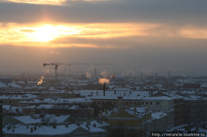 Вид сверху лучше: крыши и отражения Санкт-Петербург, Россия