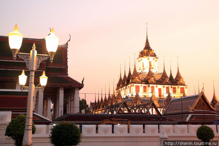 Подсвеченный храм Бангкок, Таиланд