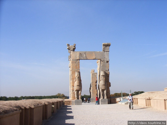 Персеполь(2): Ворота Объединённых Наций Марвдашт, Иран
