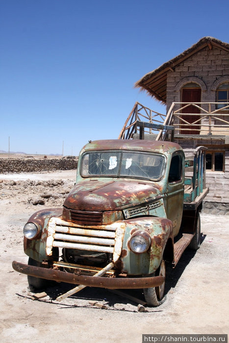 Старый грузовик — просолен насквозь! Колчани, Боливия