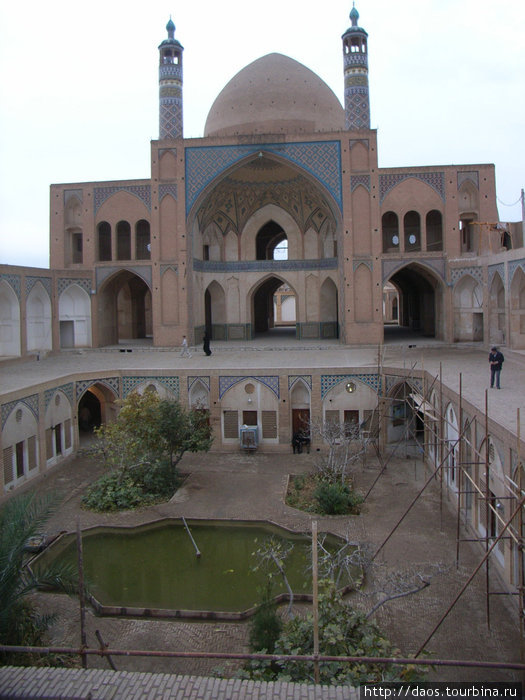 Кашан - медресе Ага Бозорг Кашан, Иран