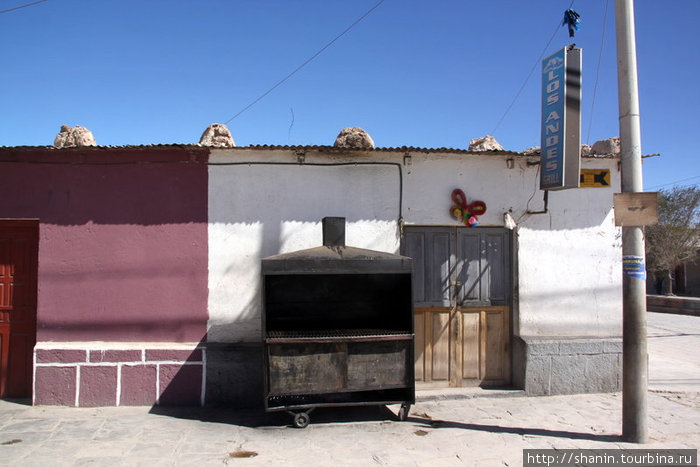 Печка у дома Уюни, Боливия