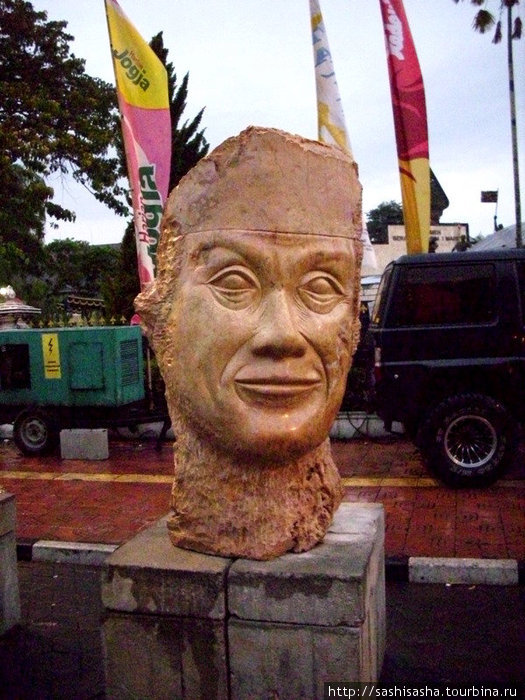 Джокджакарта. Х Биенале Современного Искусства Джокьякарта, Индонезия