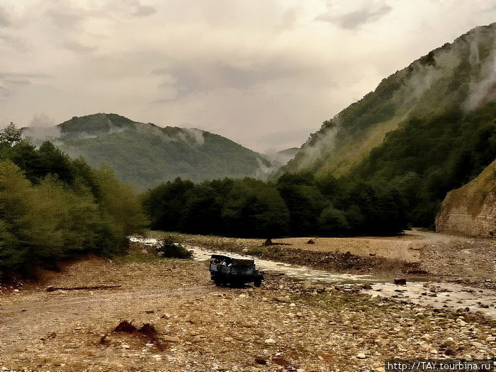 Путешествие в долину реки Аше Адыгея, Россия
