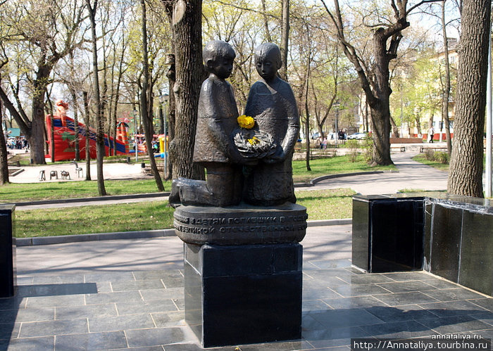 Памятник детям, погибшим во время Великой Отечественной войны Липецк, Россия
