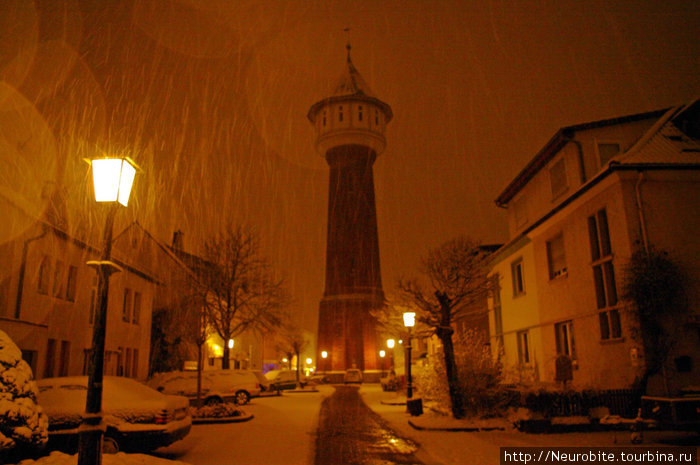 Водонапорная башня в Эппельхайме, сейчас здесь на высоте 30 метров заключают городские браки, то есть, теперь это немецкий ЗАГС Гейдельберг, Германия