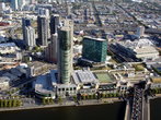Rialto Towers — комплекс высотных офисных зданий в Мельбурне. Считается вторым по высоте железобетонным зданием и самым высоким офисным зданием в Южном полушарии,