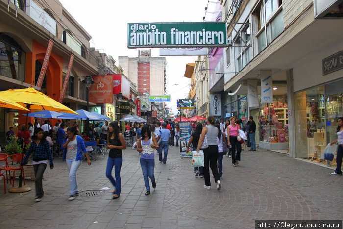 Центральная улица Сан-Сальвадор-де-Хухуй, Аргентина