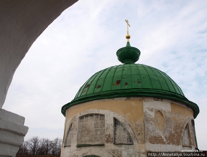 Купол Спасо-Преображенского собора. Ярославль, Россия