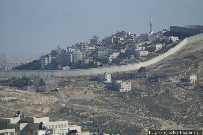 вид на Палестину с Иерусалимской стены в объективе фотоаппарата Израиль