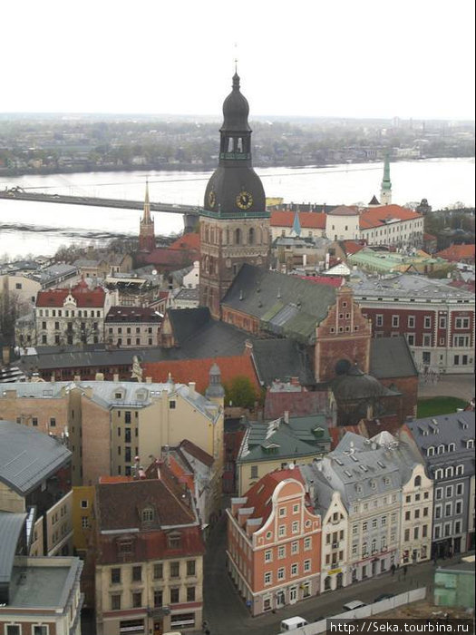 Рига со смотровой площадки Рига, Латвия