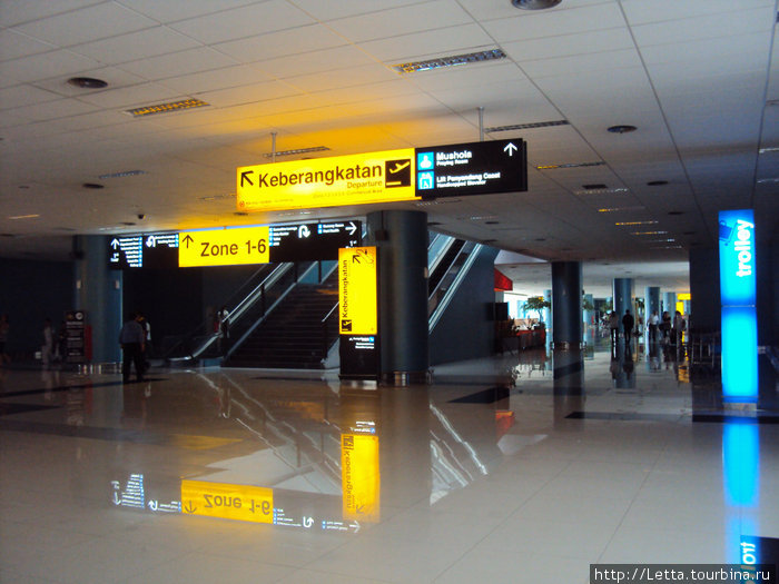 Аэропорт Soekarno-Hatta
