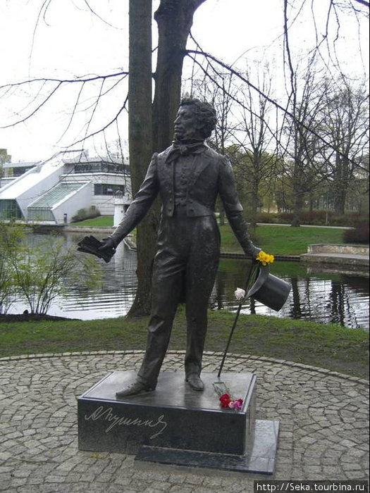 Памятник А.С. Пушкину Рига, Латвия