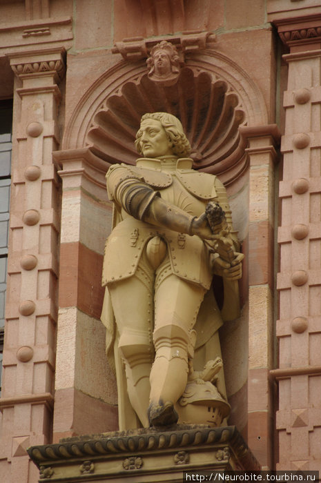 Средневековые стражи Хайдельберского замка - II Гейдельберг, Германия