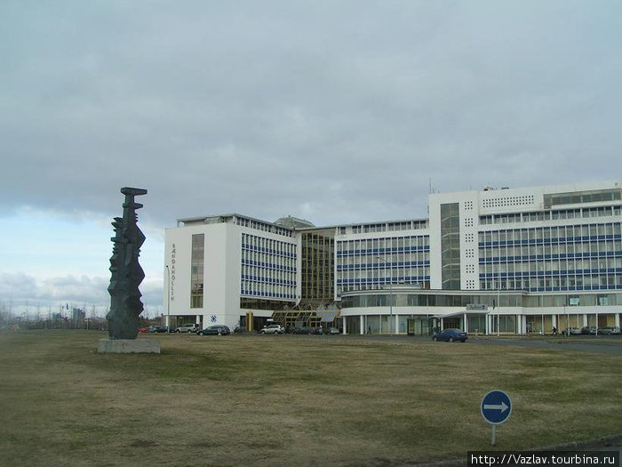 Гостиница и памятник Рейкьявик, Исландия