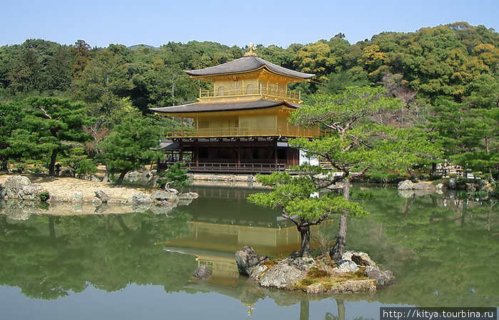 Золотой павильон Киото, Япония