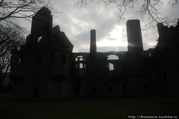 Развалины графского дворца Киркуолл, Великобритания