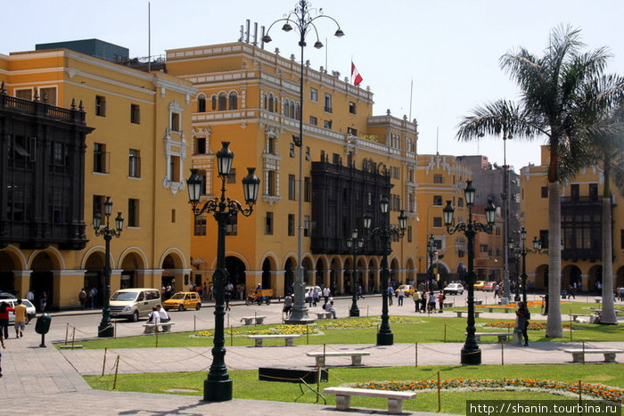 Площадь Лима, Перу