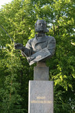 Памятник Айвазовскому.